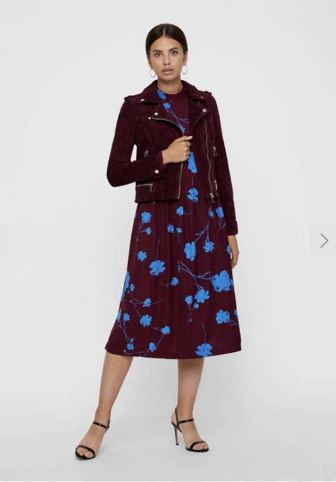 Blouse Top Shirt sweater sweatshirt dress pant trouser shorts socks sweatpants hoodie coat Jacket belt necklace bracelet earrings rings bag shoes scarf tie boxers clip pins formal suit skirt wallet