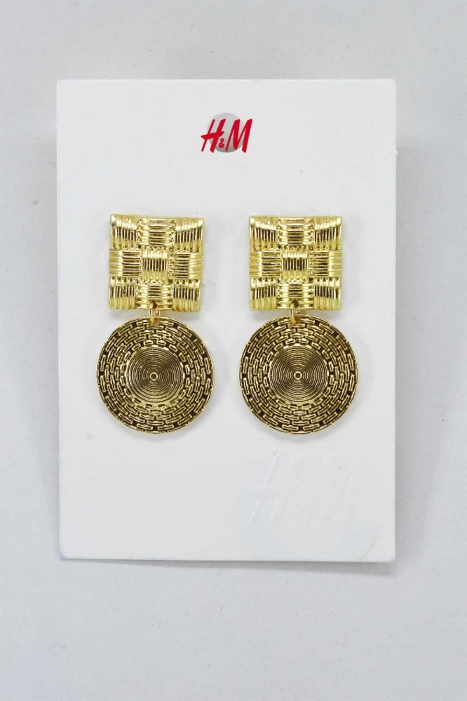 15 Blouse Top Shirt sweater sweatshirt dress pant trouser shorts socks sweatpants hoodie coat Jacket belt necklace bracelet earrings rings bag shoes scarf tie boxers clip pins formal suit skirt wallet