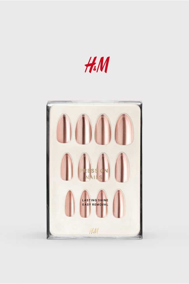 15 copy Blouse Top Shirt sweater sweatshirt dress pant trouser shorts socks sweatpants hoodie coat Jacket belt necklace bracelet earrings rings bag shoes scarf tie boxers clip pins formal suit skirt wallet