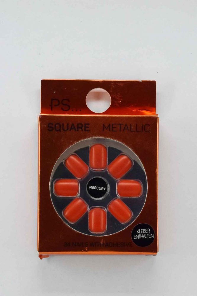 19 Blouse Top Shirt sweater sweatshirt dress pant trouser shorts socks sweatpants hoodie coat Jacket belt necklace bracelet earrings rings bag shoes scarf tie boxers clip pins formal suit skirt wallet