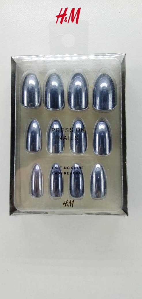 24 Blouse Top Shirt sweater sweatshirt dress pant trouser shorts socks sweatpants hoodie coat Jacket belt necklace bracelet earrings rings bag shoes scarf tie boxers clip pins formal suit skirt wallet