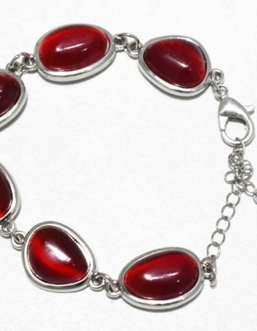 Blouse Top Shirt sweater sweatshirt dress pant trouser shorts socks sweatpants hoodie coat Jacket belt necklace bracelet earrings rings bag shoes scarf tie boxers clip pins formal suit skirt wallet