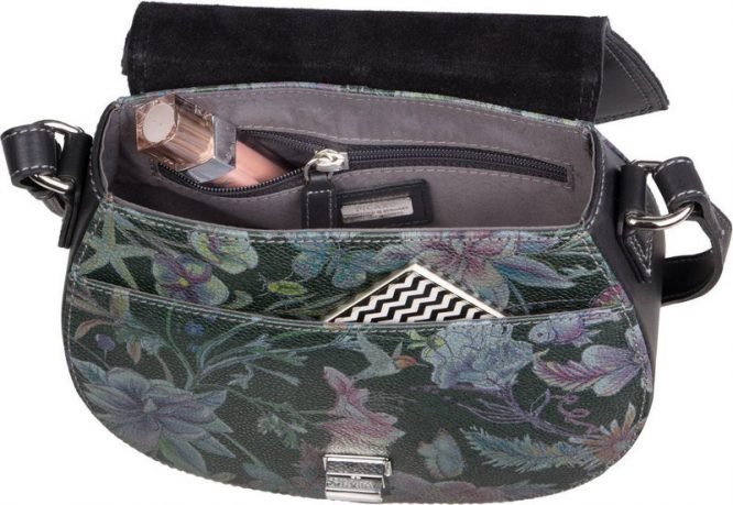 Blouse Top Shirt sweater sweatshirt dress pant trouser shorts socks sweatpants hoodie coat Jacket belt necklace bracelet earrings rings bag shoes scarf tie boxers clip pins formal suit skirt wallet