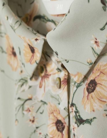 Blouse Top Shirt sweater sweatshirt dress pant trouser shorts socks sweatpants hoodie coat Jacket belt necklace bracelet earrings rings bag shoes scarf tie boxers clip pins formal suit skirt wallet