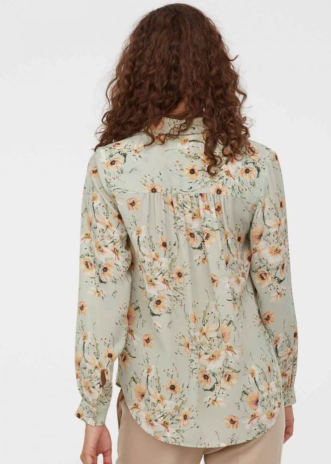 Blouse Top Shirt sweater sweatshirt dress pant trouser shorts socks sweatpants hoodie coat Jacket belt necklace bracelet earrings rings bag shoes scarf tie boxers clip pins formal suit skirt wallet