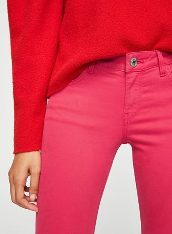 Blouse Top Shirt sweater sweatshirt dress pant trouser shorts socks sweatpants hoodie coat Jacket belt necklace bracelet earrings rings bag shoes scarf tie boxers clip pins formal suit skirt wallet