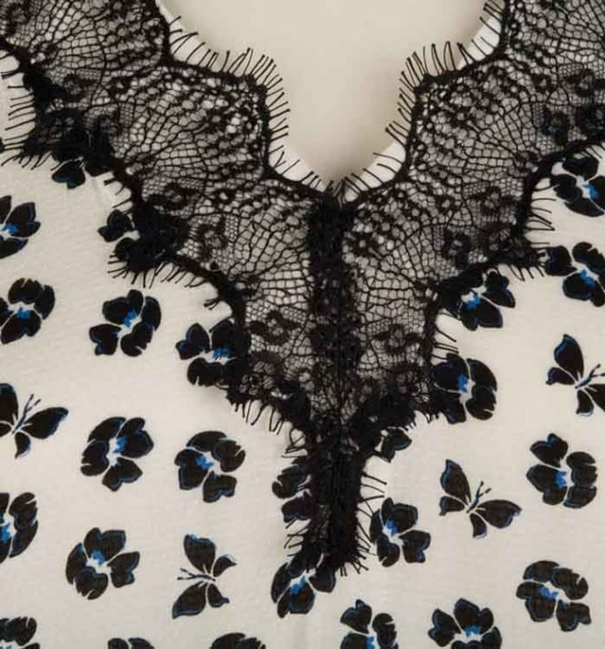 Blouse Top Shirt sweater sweatshirt dress pant trouser shorts socks sweatpants hoodie coat Jacket belt necklace bracelet earrings rings bag shoes scarf tie boxers clip pins formal suit skirt wallet