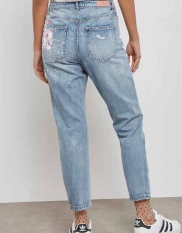 Blouse Top Shirt sweater sweatshirt dress pant trouser shorts socks sweatpants hoodie coat Jacket belt necklace bracelet earrings rings bag shoes scarf tie boxers clip pins formal suit skirt wallet