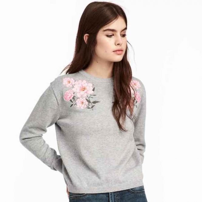 Blouse Top Shirt sweater sweatshirt dress pant trouser shorts socks sweatpants hoodie coat Jacket belt necklace bracelet earrings rings bag shoes scarf tie boxers clip pins formal suit skirt wallet