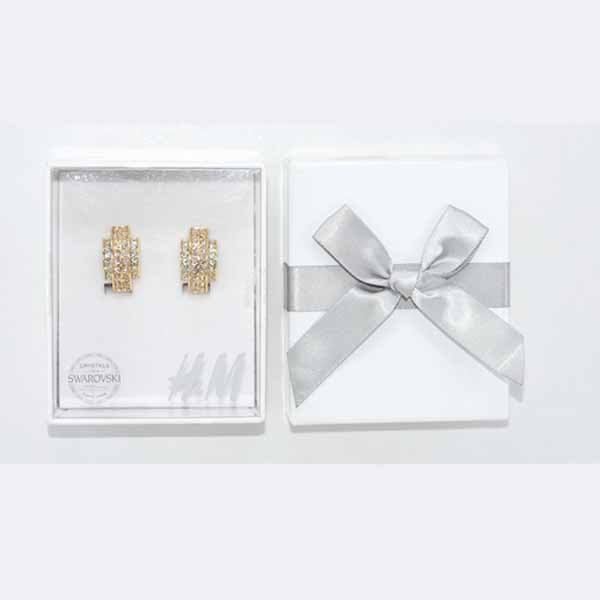 Blouse Top Shirt sweater sweatshirt dress pant trouser shorts socks sweatpants hoodie coat Jacket belt necklace bracelet earrings rings bag shoes scarf tie boxers clip pins formal suit skirt wallet