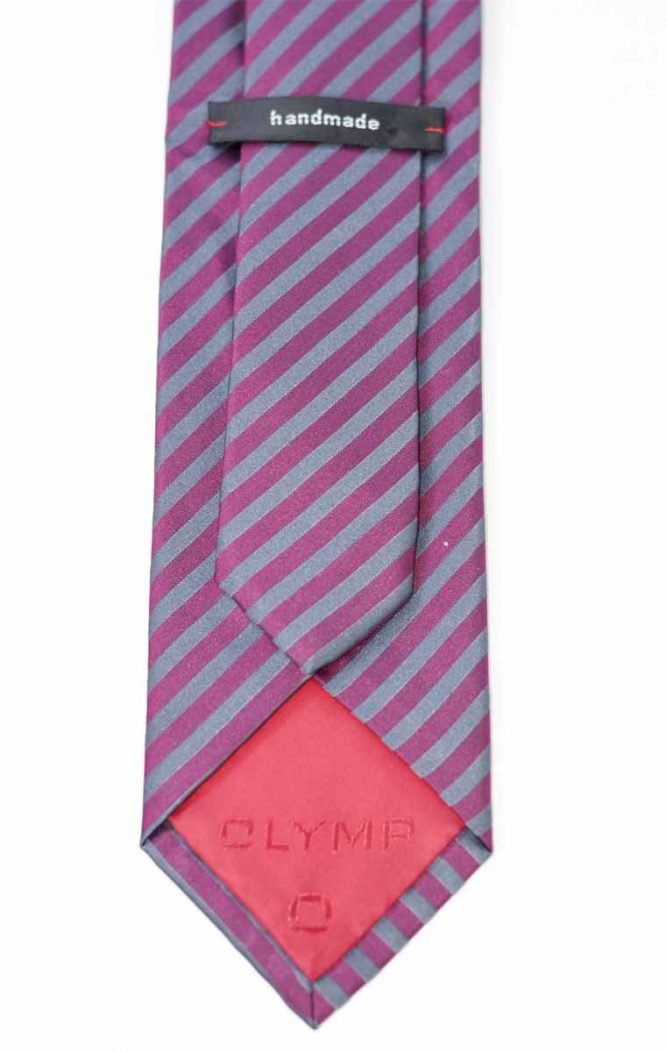 Blouse Top Shirt sweater sweatshirt dress pant trouser shorts socks sweatpants hoodie coat Jacket belt necklace bracelet earrings rings bag shoes scarf tie boxers clip pins formal suit skirt wallet