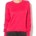 Blouse Top Shirt sweater sweatshirt dress pant trouser shorts socks sweatpants hoodie coat Jacket belt necklace bracelet earrings rings bag shoes scarf tie boxers clip pins formal suit skirt wallet