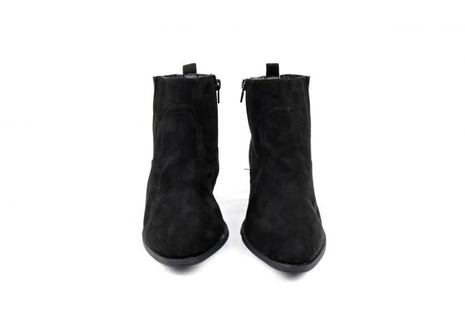 Blouse Top Shirt sweater sweatshirt dress pant trouser shorts socks sweatpants hoodie coat Jacket belt necklace bracelet earrings rings bag shoes scarf tie boxers clip pins formal suit skirt wallet