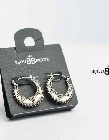 Blouse Top Shirt sweater sweatshirt dress pant trouser shorts socks sweatpants hoodie coat Jacket belt necklace bracelet earrings rings bag shoes scarf tie boxers clip pins formal suit skirt wallet