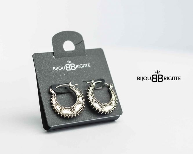 Blouse Top Shirt sweater sweatshirt dress pant trouser shorts socks sweatpants hoodie coat Jacket belt necklace bracelet earrings rings bag shoes scarf tie boxers clip pins formal suit skirt wallet