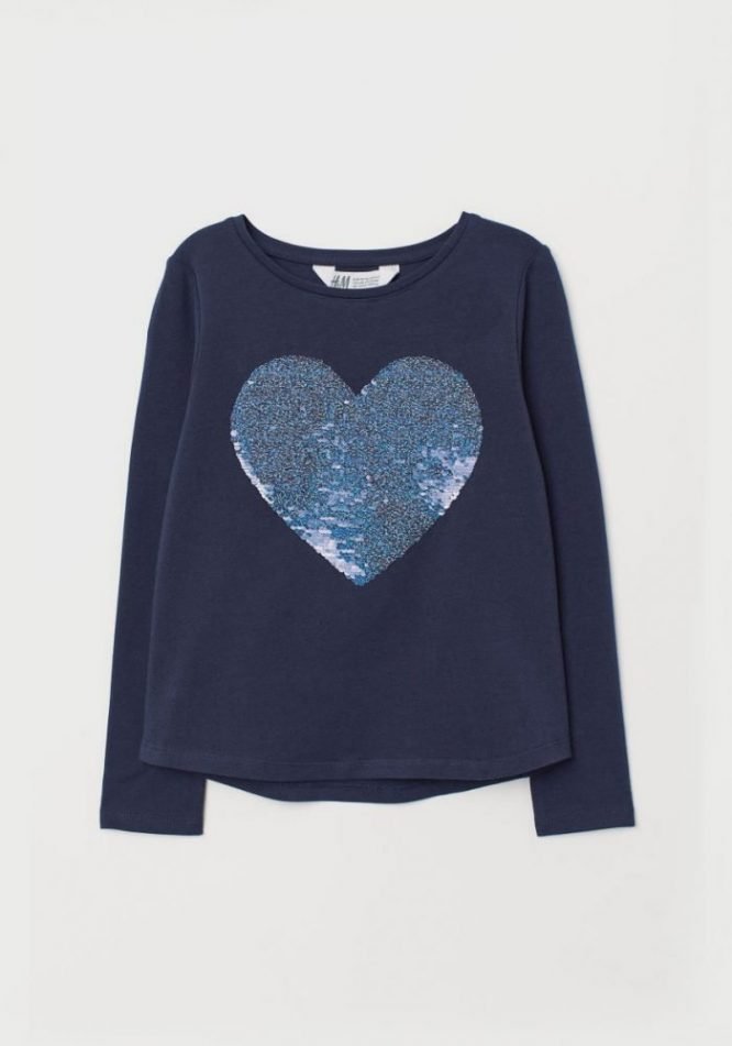 Blouse Top Shirt sweater sweatshirt dress pant trouser shorts socks sweatpants hoodie coat Jacket belt necklace bracelet earrings rings bag shoes scarf tie boxers clip pins formal suit skirt wallet