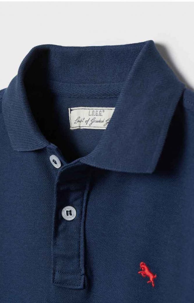 Blouse Top Shirt sweater sweatshirt dress pant trouser shorts socks sweatpants hoodie coat Jacket belt necklace bracelet earrings rings bag shoes scarf tie boxers clip pins formal suit skirt wallet