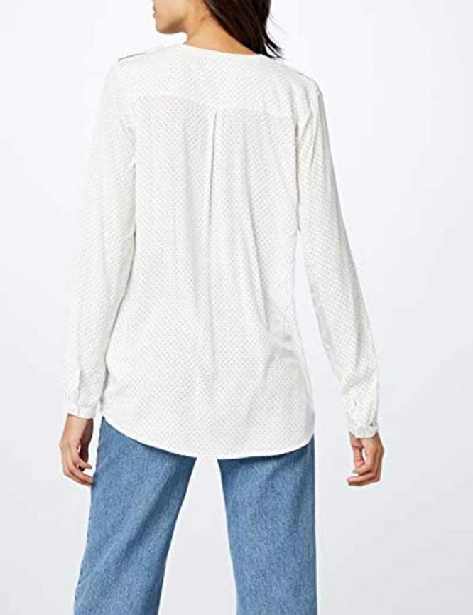 Blouse Top Shirt sweater sweatshirt dress pant trouser shorts socks sweatpants hoodie coat Jacket belt necklace bracelet earrings rings bag shoes scarf tie boxers clip pins formal suit skirt wallet