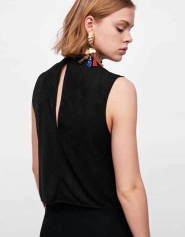 Blouse Top Shirt sweater sweatshirt dress pant trouser shorts socks sweatpants hoodie coat Jacket belt necklace bracelet earrings rings bag shoes scarf tie boxers clip pins formal suit skirt wallet