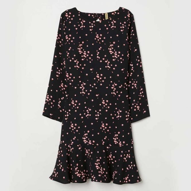 40f37e68e376b293f144f9393baf34d25791a50c Blouse Top Shirt sweater sweatshirt dress pant trouser shorts socks sweatpants hoodie coat Jacket belt necklace bracelet earrings rings bag shoes scarf tie boxers clip pins formal suit skirt wallet