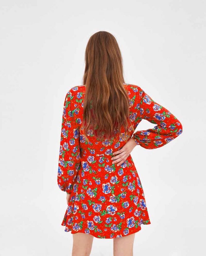 Blouse Top Shirt sweater sweatshirt dress pant trouser shorts socks sweatpants hoodie coat Jacket belt necklace bracelet earrings rings bag shoes scarf tie boxers clip pins formal suit skirt wallet