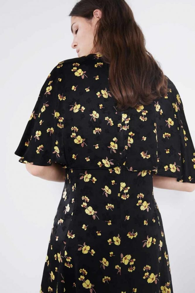 Blouse Top Shirt sweater sweatshirt dress pant trouser shorts socks sweatpants hoodie coat Jacket belt necklace bracelet earrings rings bag shoes scarf tie boxers clip pins formal suit skirt wallet