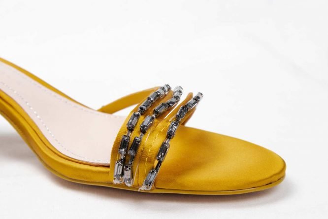 Blouse Top Shirt sweater sweatshirt dress pant trouser shorts socks sweatpants hoodie coat Jacket belt necklace bracelet earrings rings bag shoes scarf tie boxers clip pins formal suit skirt