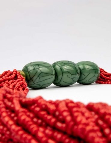 Blouse Top Shirt sweater sweatshirt dress pant trouser shorts socks sweatpants hoodie coat Jacket belt necklace bracelet earrings rings bag shoes scarf tie boxers clip pins formal suit skirt