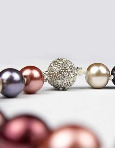 Blouse Top Shirt sweater sweatshirt dress pant trouser shorts socks sweatpants hoodie coat Jacket belt necklace bracelet earrings rings bag shoes scarf tie boxers clip pins formal suit skirt