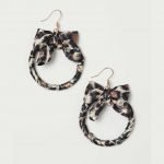 Blouse Top Shirt sweater sweatshirt dress pant trouser shorts socks sweatpants hoodie coat Jacket belt necklace bracelet earrings rings bag shoes scarf tie boxers clip pins