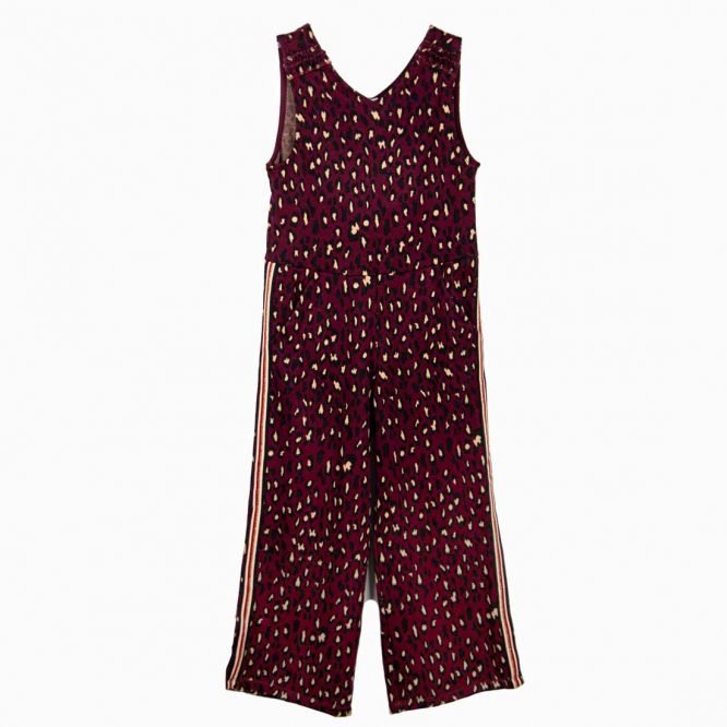 Blouse Top Shirt sweater sweatshirt dress pant trouser shorts socks sweatpants hoodie coat Jacket belt necklace bracelet earrings rings bag shoes scarf tie boxers clip pins formal suit