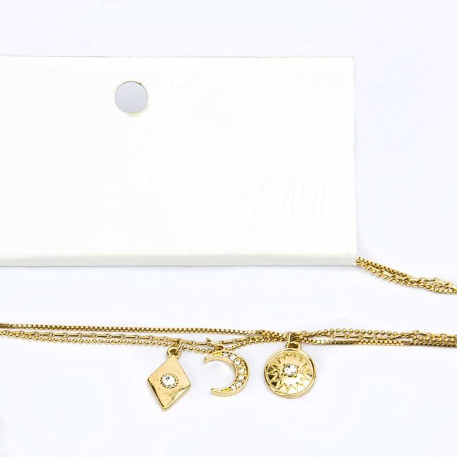 Blouse Top Shirt sweater sweatshirt dress pant trouser shorts socks sweatpants hoodie coat Jacket belt necklace bracelet earrings rings bag shoes scarf tie boxers clip pins