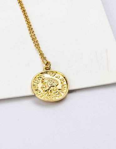 Blouse Top Shirt sweater sweatshirt dress pant trouser shorts socks sweatpants hoodie coat Jacket belt necklace bracelet earrings rings bag shoes scarf tie boxers clip pins