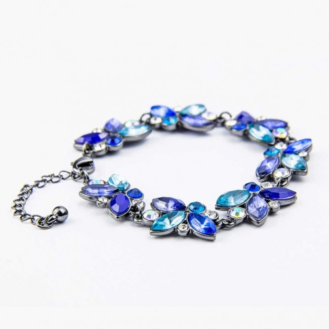 Blouse Top Shirt sweater sweatshirt dress pant trouser shorts socks sweatpants hoodie coat Jacket belt necklace bracelet earrings rings bag shoes scarf tie boxers clip pins