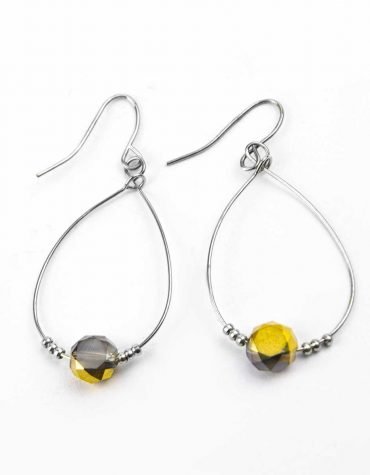 Blouse Top Shirt sweater sweatshirt dress pant trouser shorts socks sweatpants hoodie coat Jacket belt necklace bracelet earrings rings bag shoes scarf tie boxers