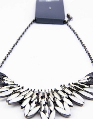 Blouse Top Shirt sweater sweatshirt dress pant trouser shorts socks sweatpants hoodie coat Jacket belt necklace bracelet earrings rings bag shoes scarf tie