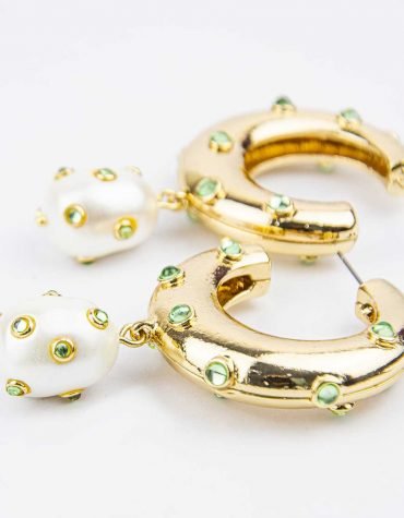 Blouse Top Shirt sweater sweatshirt dress pant trouser shorts socks sweatpants hoodie coat Jacket belt necklace bracelet earrings rings bag shoes scarf tie