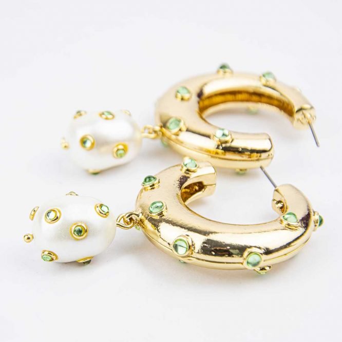 Blouse Top Shirt sweater sweatshirt dress pant trouser shorts socks sweatpants hoodie coat Jacket belt necklace bracelet earrings rings bag shoes scarf tie