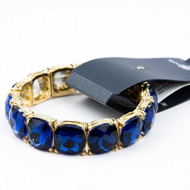 Blouse Top Shirt sweater sweatshirt dress pant trouser shorts socks sweatpants hoodie coat Jacket belt necklace bracelet earrings rings bag shoes scarf tie