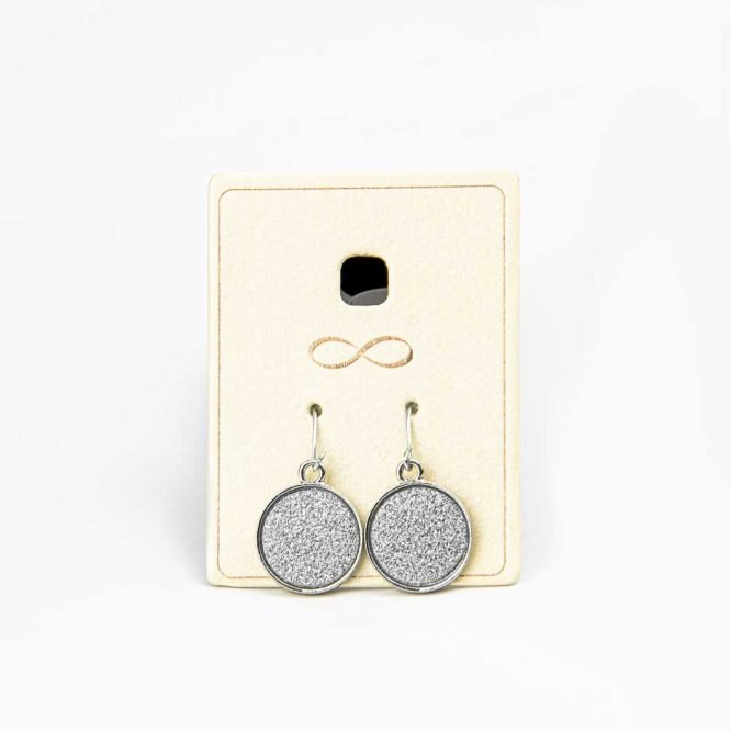 DSC_6986 Blouse Top Shirt sweater sweatshirt dress pant trouser shorts socks sweatpants hoodie coat Jacket belt necklace bracelet earrings rings bag shoes scarf tie