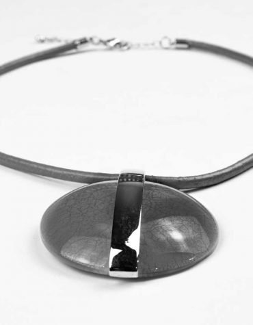 Blouse Top Shirt sweater sweatshirt dress pant trouser shorts socks sweatpants hoodie coat Jacket belt necklace bracelet earrings rings bag shoes scarf tie boxers clip