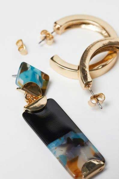 Blouse Top Shirt sweater sweatshirt dress pant trouser shorts socks sweatpants hoodie coat Jacket belt necklace bracelet earrings rings bag shoes scarf tie