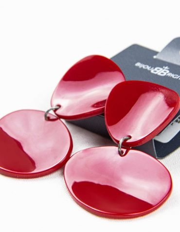 Blouse Top Shirt sweater sweatshirt dress pant trouser shorts sweatpants hoodie coat Jacket belt necklace bracelet earrings rings bag shoes