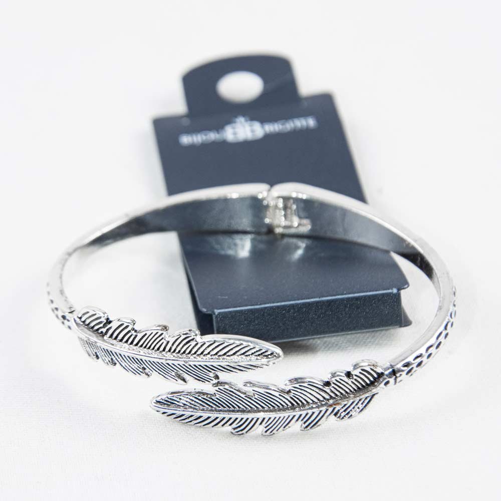 Blouse Top Shirt sweater sweatshirt dress pant trouser shorts sweatpants hoodie coat Jacket belt necklace bracelet earrings rings bag shoes