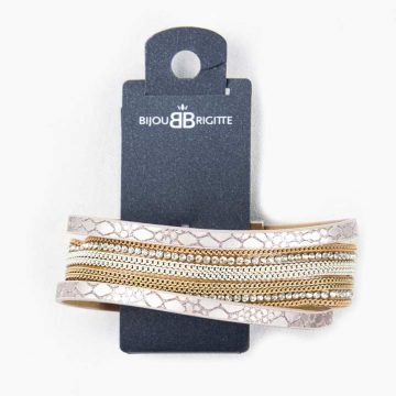 Blouse Top Shirt sweater sweatshirt dress pant trouser shorts sweatpants hoodie coat Jacket belt necklace bracelet earrings rings bag shoes