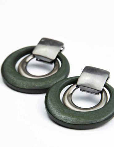 Blouse Top Shirt sweater sweatshirt dress pant trouser shorts sweatpants hoodie coat Jacket belt necklace bracelet earrings rings bag shoes