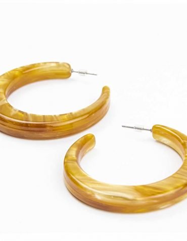 Blouse Top Shirt sweater sweatshirt dress pant trouser shorts sweatpants hoodie coat Jacket belt necklace bracelet earrings rings bag shoes