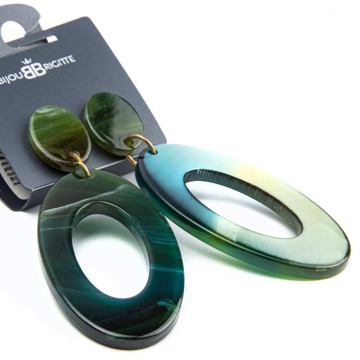 Blouse Top Shirt sweater sweatshirt dress pant trouser shorts sweatpants hoodie coat Jacket belt necklace bracelet earrings rings bag shoes