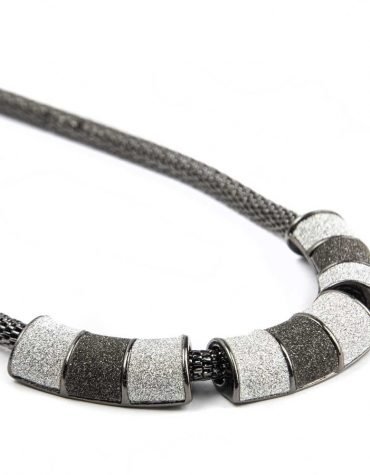 Blouse Top Shirt sweater sweatshirt dress pant trouser shorts sweatpants hoodie coat Jacket belt necklace bracelet earrings rings bag shoes