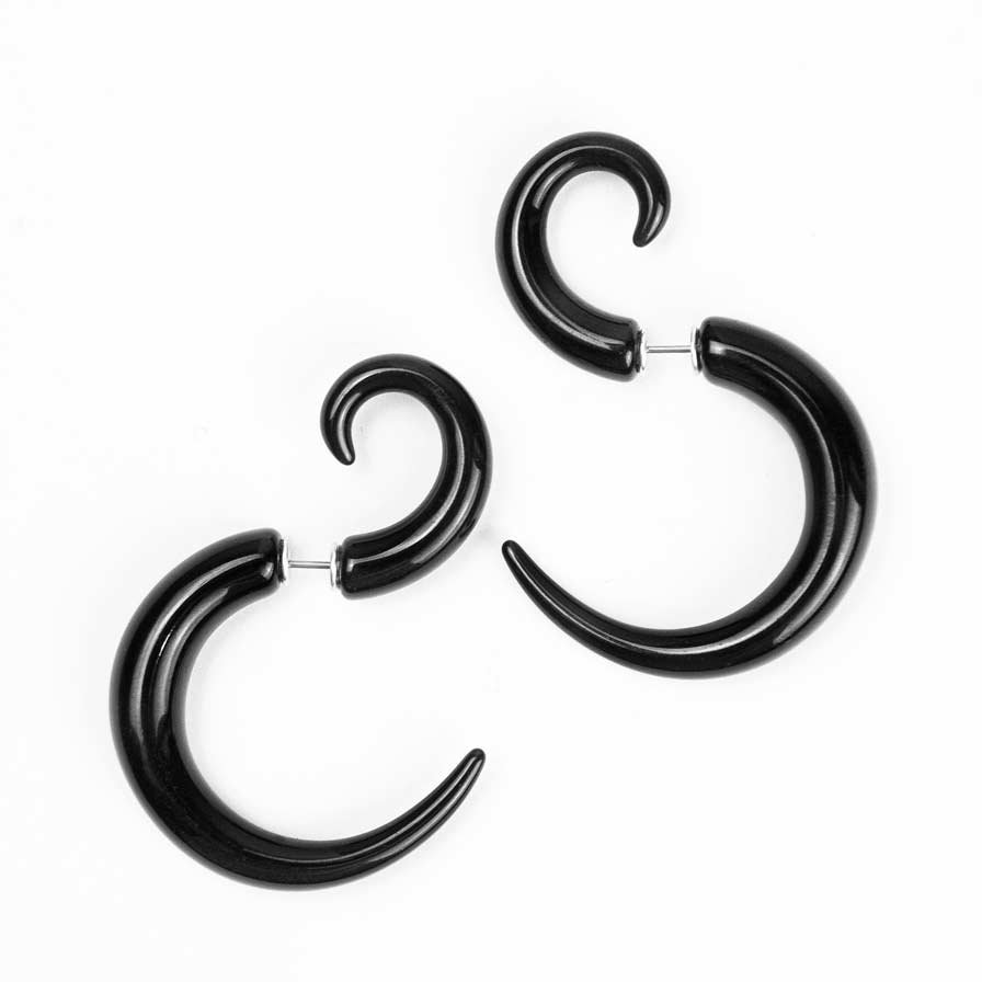 Blouse Top Shirt sweater sweatshirt dress pant trouser shorts sweatpants hoodie coat Jacket belt necklace bracelet earrings rings bag shoes